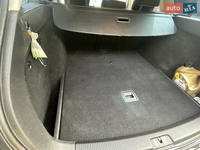 Чорний Фольксваген Гольф, об'ємом двигуна 1.6 л та пробігом 320 тис. км за 8200 $, фото 17 на Automoto.ua