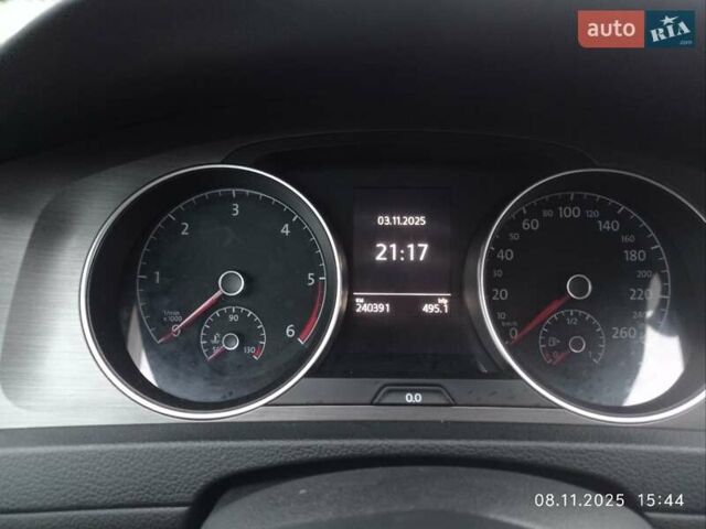 Черный Фольксваген Гольф, объемом двигателя 1.97 л и пробегом 241 тыс. км за 12000 $, фото 13 на Automoto.ua
