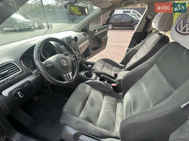 Чорний Фольксваген Гольф, об'ємом двигуна 1.6 л та пробігом 320 тис. км за 8200 $, фото 24 на Automoto.ua