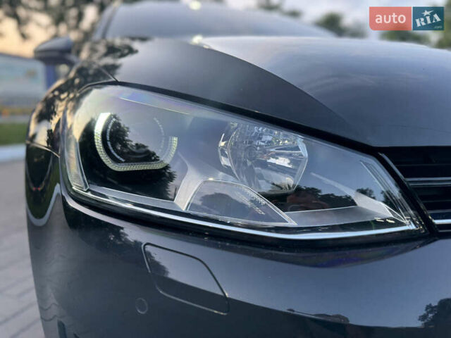 Чорний Фольксваген Гольф, об'ємом двигуна 1.6 л та пробігом 251 тис. км за 11700 $, фото 4 на Automoto.ua