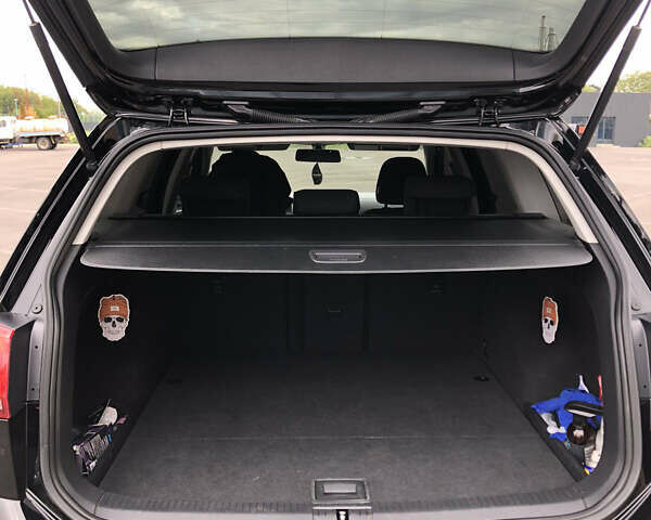 Черный Фольксваген Гольф, объемом двигателя 1.6 л и пробегом 330 тыс. км за 11000 $, фото 22 на Automoto.ua