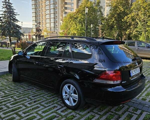 Черный Фольксваген Гольф, объемом двигателя 1.6 л и пробегом 326 тыс. км за 8950 $, фото 5 на Automoto.ua