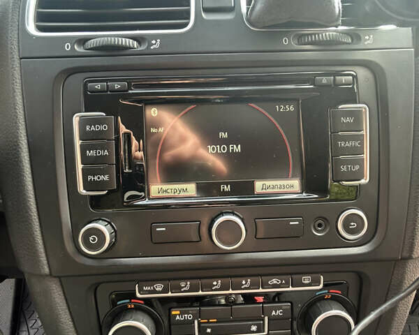 Чорний Фольксваген Гольф, об'ємом двигуна 1.6 л та пробігом 320 тис. км за 8200 $, фото 31 на Automoto.ua