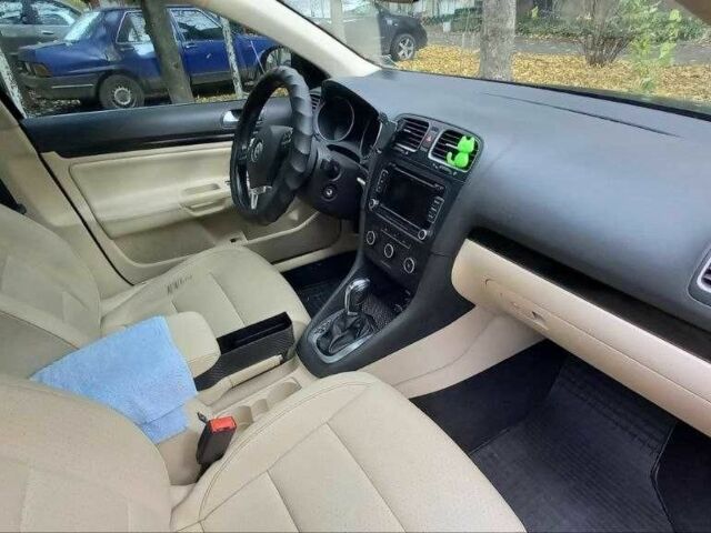 Черный Фольксваген Гольф, объемом двигателя 2.5 л и пробегом 170 тыс. км за 8849 $, фото 3 на Automoto.ua