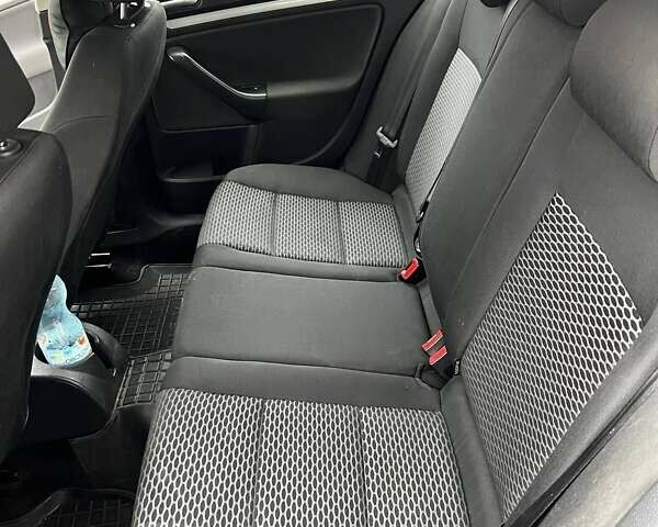 Чорний Фольксваген Гольф, об'ємом двигуна 1.6 л та пробігом 216 тис. км за 8500 $, фото 12 на Automoto.ua