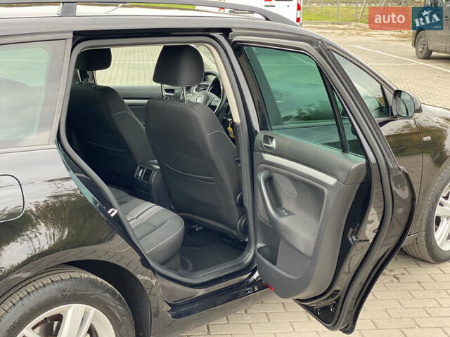 Черный Фольксваген Гольф, объемом двигателя 1.97 л и пробегом 233 тыс. км за 10190 $, фото 34 на Automoto.ua