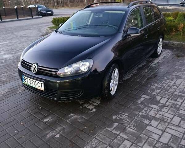 Черный Фольксваген Гольф, объемом двигателя 1.6 л и пробегом 230 тыс. км за 8500 $, фото 1 на Automoto.ua