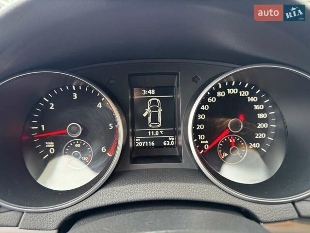 Черный Фольксваген Гольф, объемом двигателя 1.6 л и пробегом 207 тыс. км за 9300 $, фото 26 на Automoto.ua