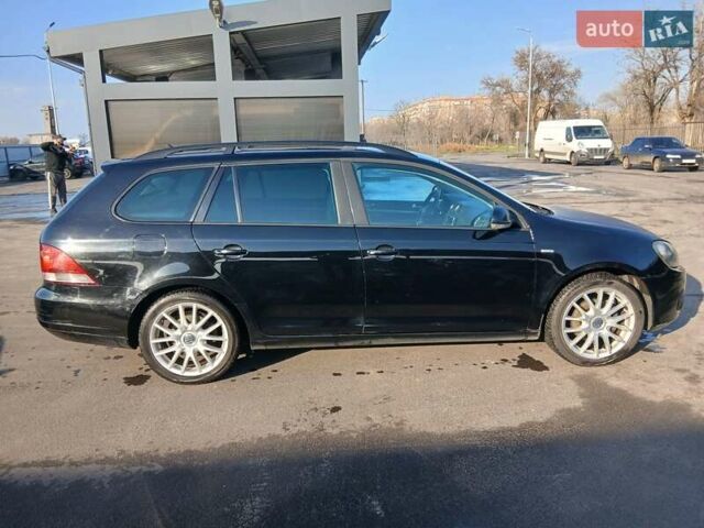 Черный Фольксваген Гольф, объемом двигателя 1.6 л и пробегом 270 тыс. км за 8000 $, фото 2 на Automoto.ua