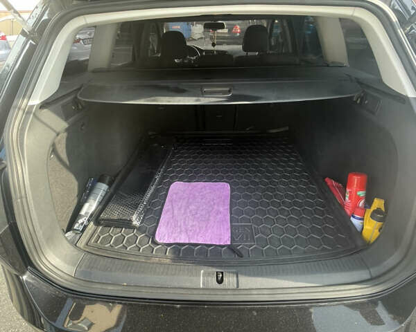 Чорний Фольксваген Гольф, об'ємом двигуна 1.6 л та пробігом 251 тис. км за 11700 $, фото 33 на Automoto.ua