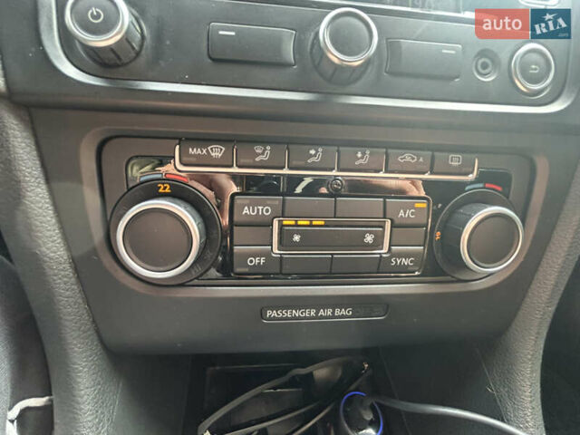 Чорний Фольксваген Гольф, об'ємом двигуна 1.6 л та пробігом 320 тис. км за 8200 $, фото 43 на Automoto.ua