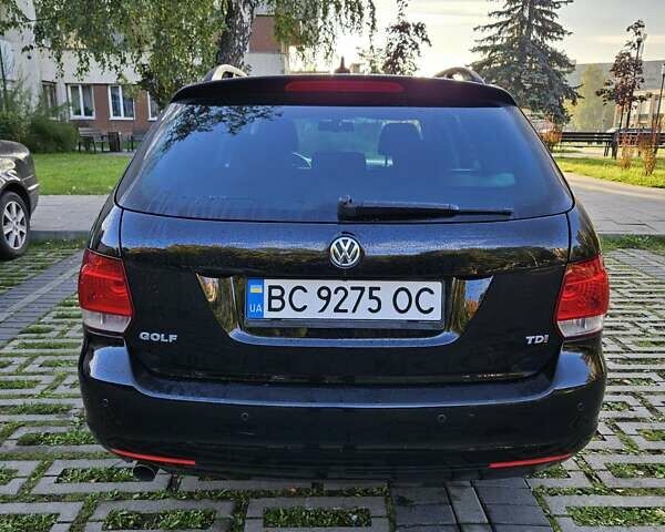 Черный Фольксваген Гольф, объемом двигателя 1.6 л и пробегом 326 тыс. км за 8950 $, фото 7 на Automoto.ua