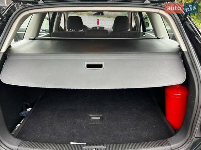 Чорний Фольксваген Гольф, об'ємом двигуна 1.6 л та пробігом 216 тис. км за 8500 $, фото 13 на Automoto.ua