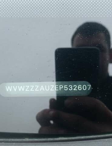 Черный Фольксваген Гольф, объемом двигателя 1.97 л и пробегом 241 тыс. км за 12000 $, фото 9 на Automoto.ua