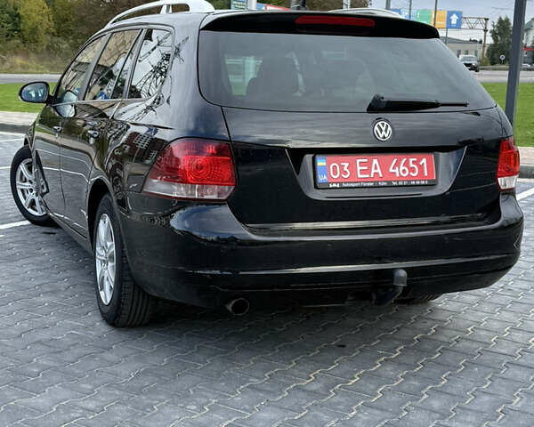 Черный Фольксваген Гольф, объемом двигателя 1.6 л и пробегом 279 тыс. км за 8400 $, фото 6 на Automoto.ua