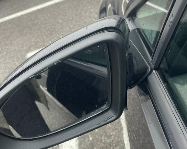 Черный Фольксваген Гольф, объемом двигателя 1.4 л и пробегом 220 тыс. км за 9500 $, фото 26 на Automoto.ua