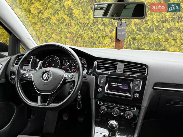 Черный Фольксваген Гольф, объемом двигателя 1.97 л и пробегом 245 тыс. км за 11700 $, фото 35 на Automoto.ua