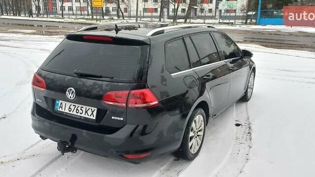 Черный Фольксваген Гольф, объемом двигателя 1.6 л и пробегом 245 тыс. км за 9800 $, фото 5 на Automoto.ua