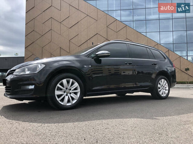 Черный Фольксваген Гольф, объемом двигателя 1.6 л и пробегом 330 тыс. км за 11000 $, фото 10 на Automoto.ua