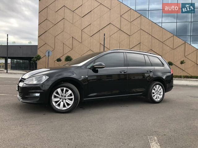 Черный Фольксваген Гольф, объемом двигателя 1.6 л и пробегом 330 тыс. км за 11000 $, фото 17 на Automoto.ua