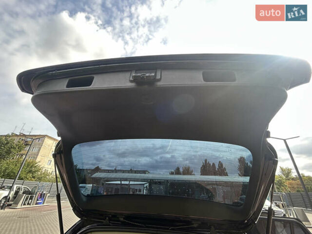 Чорний Фольксваген Гольф, об'ємом двигуна 1.6 л та пробігом 320 тис. км за 8200 $, фото 19 на Automoto.ua