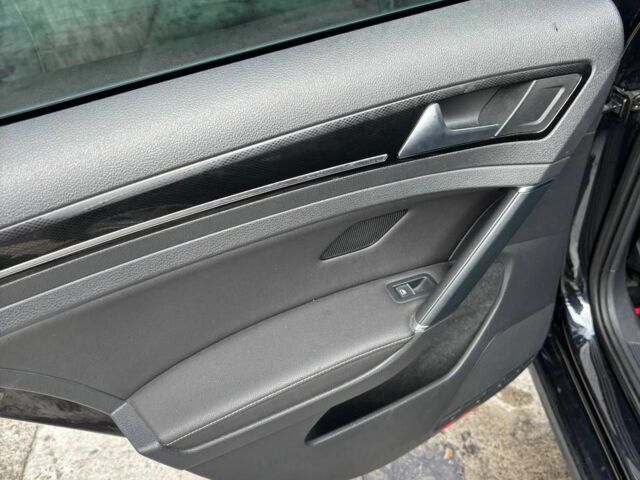 Черный Фольксваген Гольф, объемом двигателя 2 л и пробегом 196 тыс. км за 12800 $, фото 9 на Automoto.ua