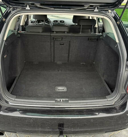 Черный Фольксваген Гольф, объемом двигателя 1.6 л и пробегом 279 тыс. км за 8400 $, фото 22 на Automoto.ua