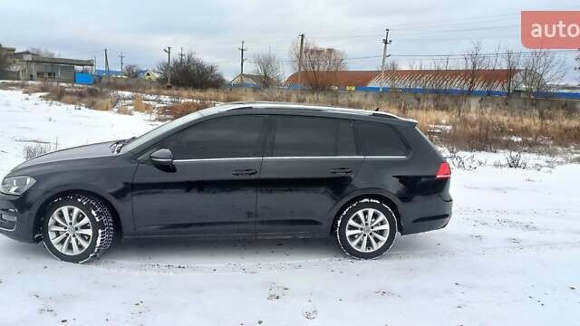 Черный Фольксваген Гольф, объемом двигателя 1.6 л и пробегом 245 тыс. км за 9800 $, фото 4 на Automoto.ua