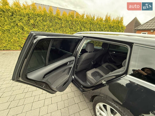 Черный Фольксваген Гольф, объемом двигателя 2 л и пробегом 245 тыс. км за 11700 $, фото 44 на Automoto.ua