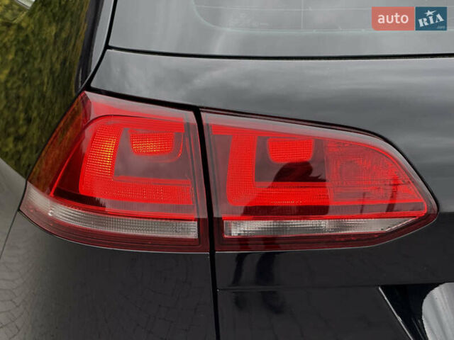 Черный Фольксваген Гольф, объемом двигателя 2 л и пробегом 245 тыс. км за 11700 $, фото 19 на Automoto.ua