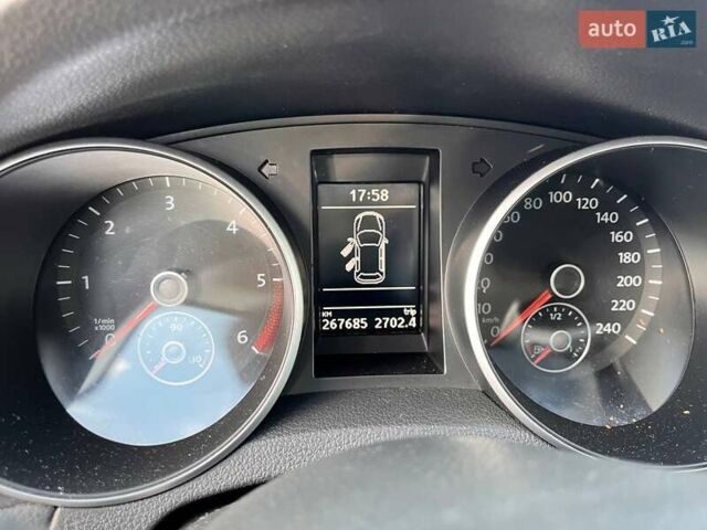 Чорний Фольксваген Гольф, об'ємом двигуна 1.6 л та пробігом 268 тис. км за 9600 $, фото 9 на Automoto.ua