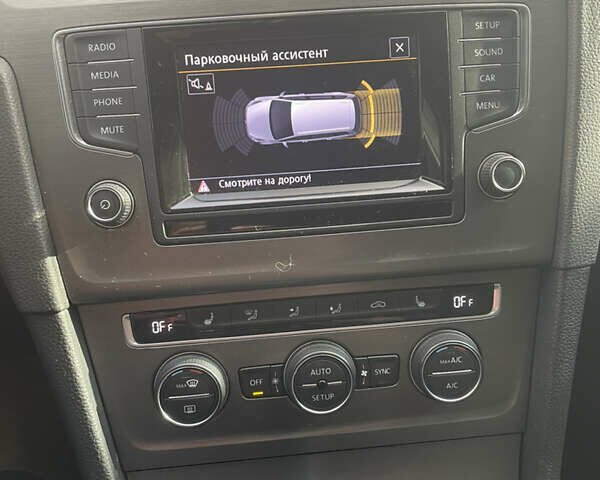 Чорний Фольксваген Гольф, об'ємом двигуна 1.6 л та пробігом 251 тис. км за 11700 $, фото 29 на Automoto.ua