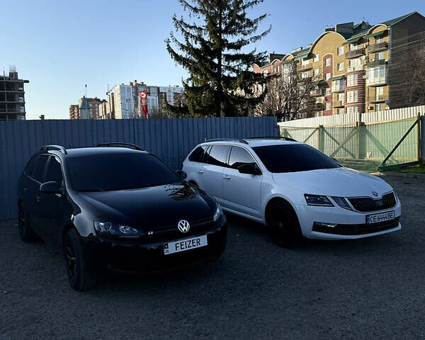 Черный Фольксваген Гольф, объемом двигателя 1.6 л и пробегом 320 тыс. км за 9300 $, фото 6 на Automoto.ua