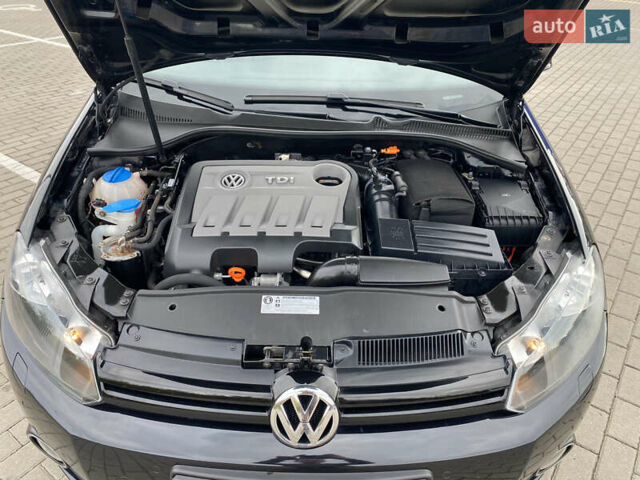 Черный Фольксваген Гольф, объемом двигателя 1.97 л и пробегом 233 тыс. км за 10190 $, фото 48 на Automoto.ua