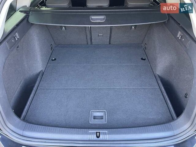 Фольксваген Гольф 2013 в Стрые на Automoto.ua Черный Фольксваген Гольф, объемом двигателя 1.97 л и пробегом 245 тыс. км за 11750 $, фото 49 на Automoto.ua