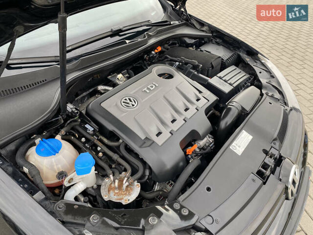 Черный Фольксваген Гольф, объемом двигателя 1.97 л и пробегом 233 тыс. км за 10190 $, фото 50 на Automoto.ua