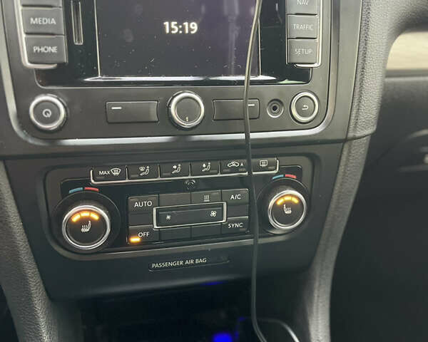 Чорний Фольксваген Гольф, об'ємом двигуна 1.97 л та пробігом 297 тис. км за 9200 $, фото 8 на Automoto.ua