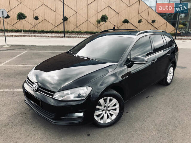 Черный Фольксваген Гольф, объемом двигателя 1.6 л и пробегом 330 тыс. км за 11000 $, фото 11 на Automoto.ua