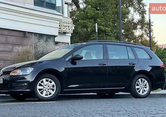 Чорний Фольксваген Гольф, об'ємом двигуна 1.4 л та пробігом 259 тис. км за 7999 $, фото 4 на Automoto.ua