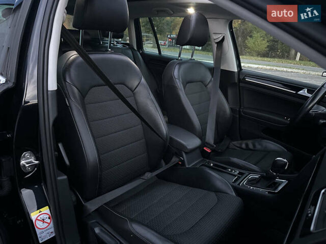 Черный Фольксваген Гольф, объемом двигателя 0 л и пробегом 245 тыс. км за 13200 $, фото 27 на Automoto.ua