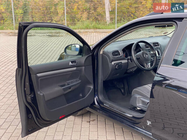 Черный Фольксваген Гольф, объемом двигателя 1.97 л и пробегом 233 тыс. км за 10190 $, фото 20 на Automoto.ua