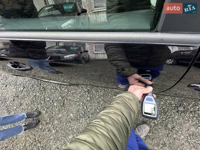 Черный Фольксваген Гольф, объемом двигателя 1.6 л и пробегом 207 тыс. км за 9300 $, фото 80 на Automoto.ua