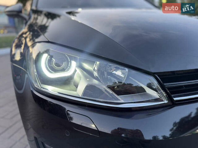 Чорний Фольксваген Гольф, об'ємом двигуна 1.6 л та пробігом 251 тис. км за 11700 $, фото 3 на Automoto.ua