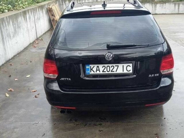 Черный Фольксваген Гольф, объемом двигателя 2.5 л и пробегом 170 тыс. км за 8849 $, фото 6 на Automoto.ua