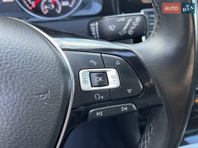 Фольксваген Гольф 2013 в Стрые на Automoto.ua Черный Фольксваген Гольф, объемом двигателя 1.97 л и пробегом 245 тыс. км за 11750 $, фото 38 на Automoto.ua