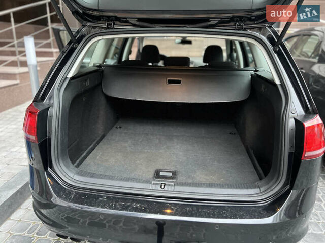 Чорний Фольксваген Гольф, об'ємом двигуна 1.4 л та пробігом 259 тис. км за 7999 $, фото 3 на Automoto.ua