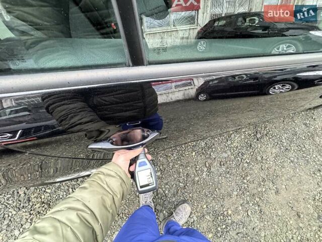 Черный Фольксваген Гольф, объемом двигателя 1.6 л и пробегом 207 тыс. км за 9300 $, фото 79 на Automoto.ua