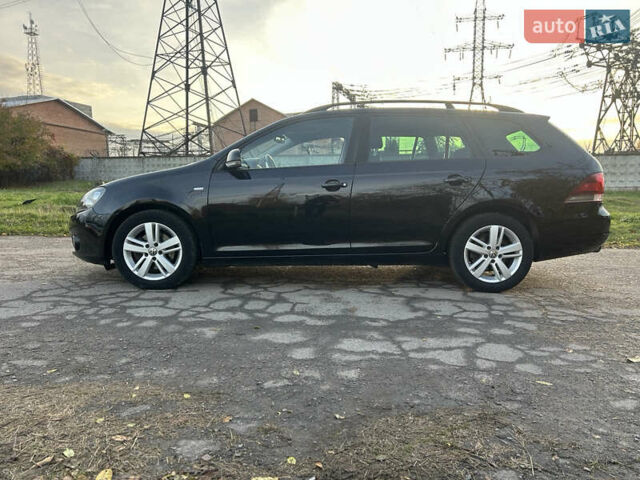 Черный Фольксваген Гольф, объемом двигателя 1.6 л и пробегом 237 тыс. км за 8150 $, фото 4 на Automoto.ua
