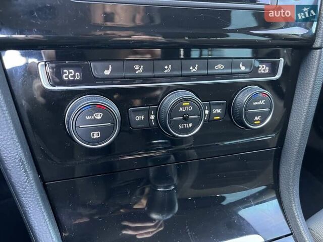 Фольксваген Гольф 2013 в Стрые на Automoto.ua Черный Фольксваген Гольф, объемом двигателя 1.97 л и пробегом 245 тыс. км за 11750 $, фото 35 на Automoto.ua