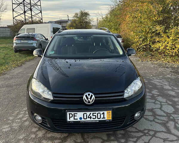 Черный Фольксваген Гольф, объемом двигателя 1.6 л и пробегом 237 тыс. км за 8150 $, фото 1 на Automoto.ua